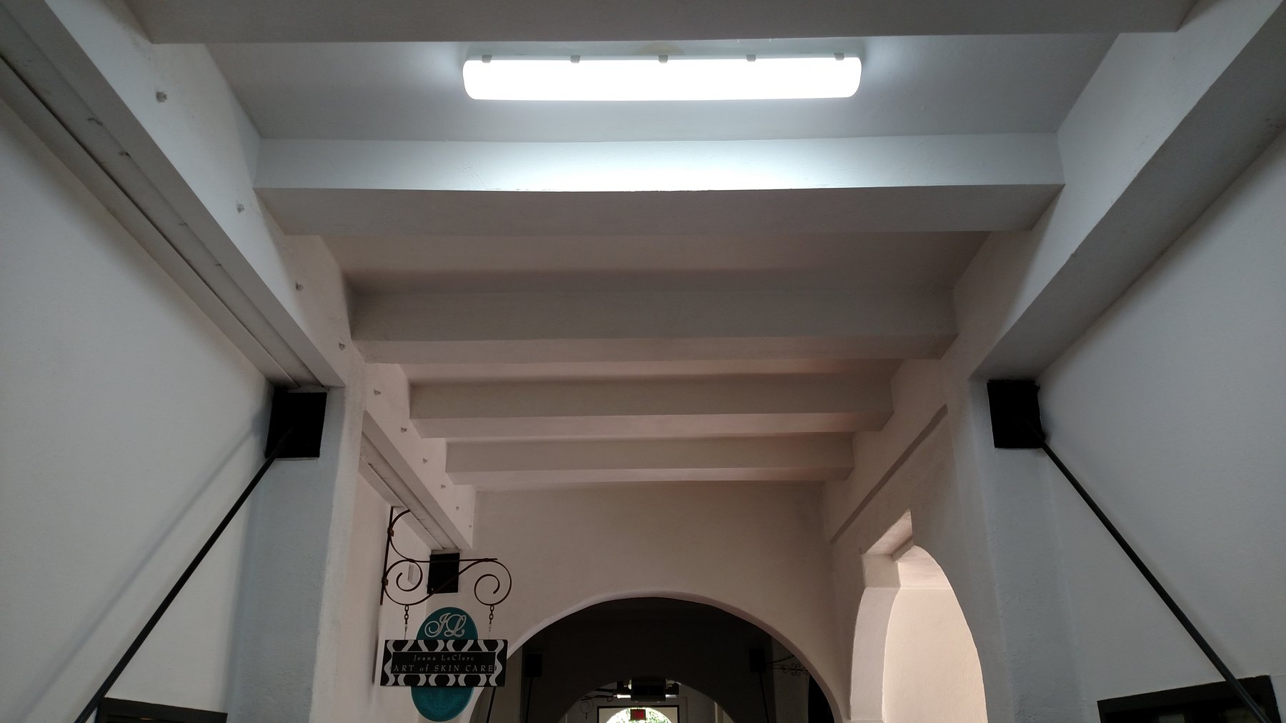 Vapor Tight Light Fixtures