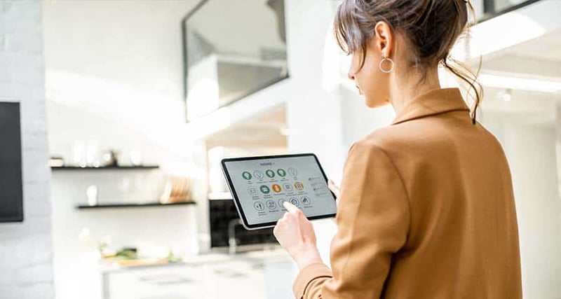 Choosing Between BACnet, Modbus, and LonWorks in Building Automation Systems featured image