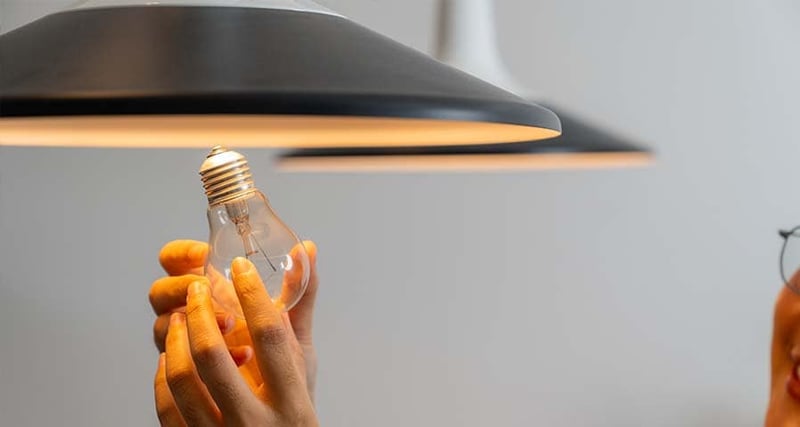 Lighting Comparison: LED vs Incandescent Lighting featured image